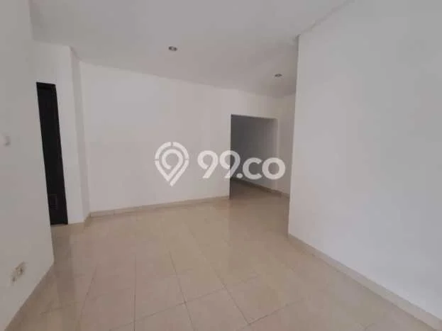 Lokasi strategis! Rumah siap pakai dikontrakkan di Serpong LB 200m2 Lokasi strategis! Rumah siap pakai dikontrakkan di Serpong LB 200m2