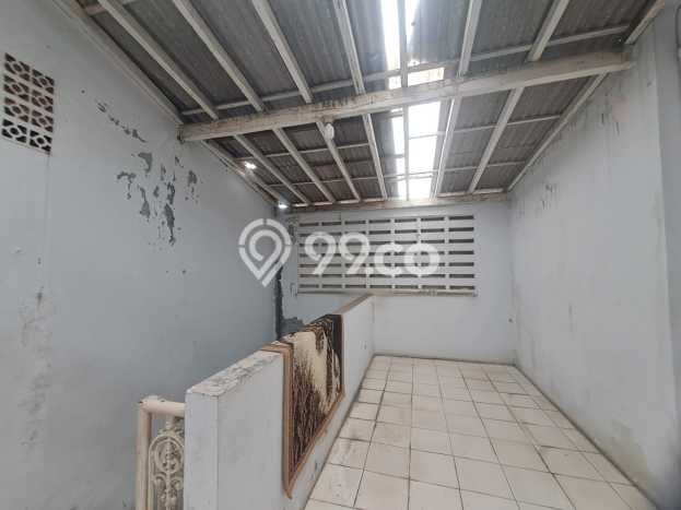 Rumah Kost untuk Dijual di Margonda Punya 30 Kamar Rumah Kost untuk Dijual di Margonda Punya 30 Kamar