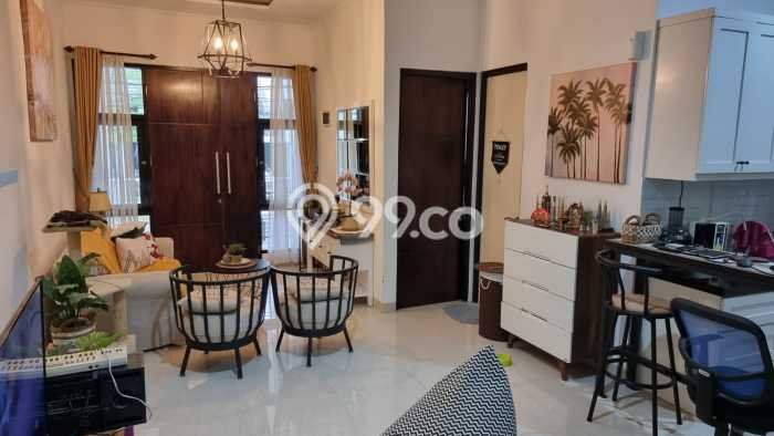 Rumah Strategis Minimalis Lb 90m2 di Ciputat Timur, Tangerang Selatan Rumah Strategis Minimalis Lb 90m2 di Ciputat Timur, Tangerang Selatan