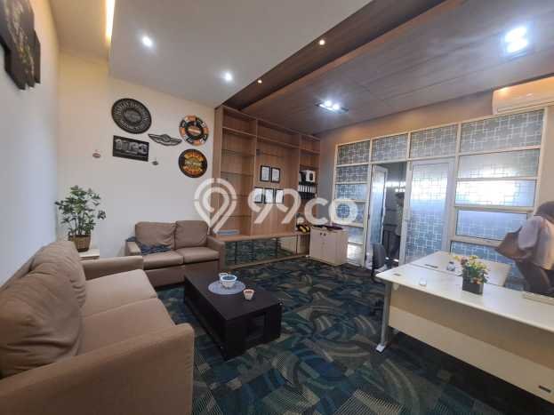 Untuk Dijual Ruko di Serpong Tangerang Selatan LT 75m2 / LB 180m2 Untuk Dijual Ruko di Serpong Tangerang Selatan LT 75m2 / LB 180m2