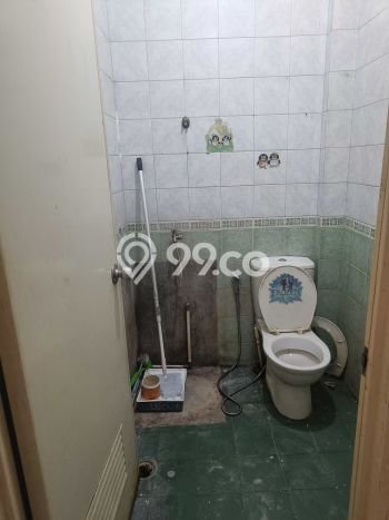 Disewakan Ruko Kawasan Cengkareng, Luas 68m², Area Komersial Disewakan Ruko Kawasan Cengkareng, Luas 68m², Area Komersial