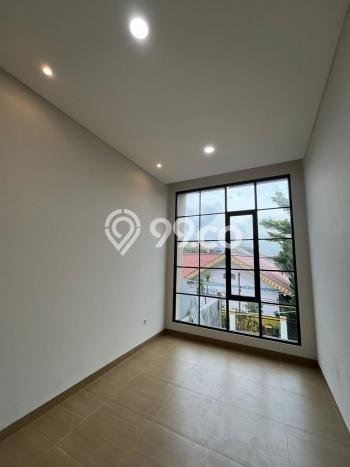 Hunian Elit LB 195m2 Siap Pakai Desain Elegan di Tomang, Jakarta Barat Hunian Elit LB 195m2 Siap Pakai Desain Elegan di Tomang, Jakarta Barat