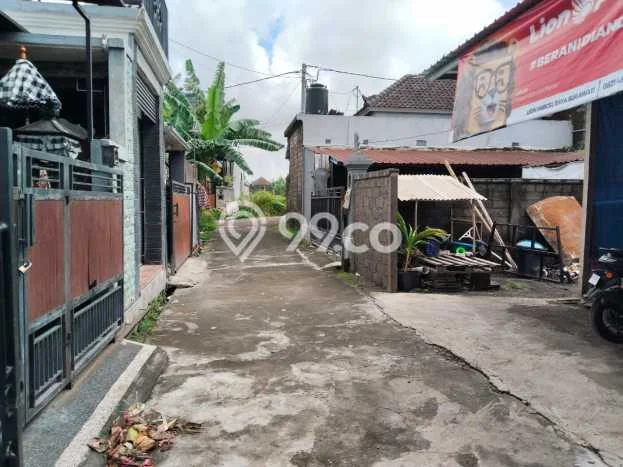 Rumah Modern 2 KT di Batubulan Kangin Gianyar Full Furnished Rumah Modern 2 KT di Batubulan Kangin Gianyar Full Furnished