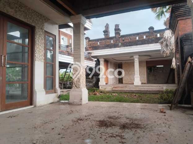 Lahan Dijual Lokasi Strategis di Gianyar dengan Luas 489m2 Lahan Dijual Lokasi Strategis di Gianyar dengan Luas 489m2