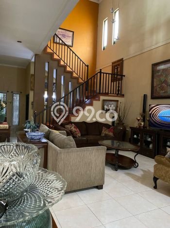 Jual Rumah Luas Elegan Dengan View Eksklusif di Mekar Wangi, Bandung Jual Rumah Luas Elegan Dengan View Eksklusif di Mekar Wangi, Bandung