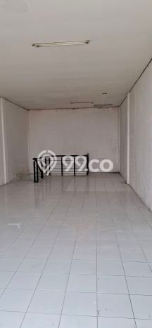 Lokasi Strategis! Dijual Ruko Bisnis di Cisauk, Tangerang Kondisi Baik Lokasi Strategis! Dijual Ruko Bisnis di Cisauk, Tangerang Kondisi Baik