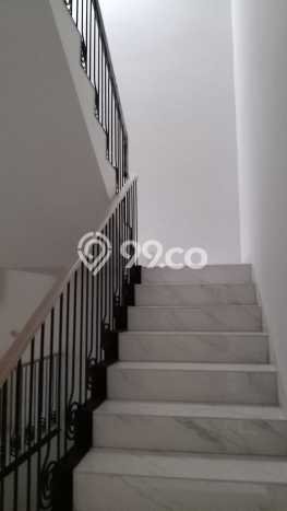 Rumah kawasan Alam Sutera, 4 KM, Area Premium, LT 128m² Bangunan 231m² Rumah kawasan Alam Sutera, 4 KM, Area Premium, LT 128m² Bangunan 231m²