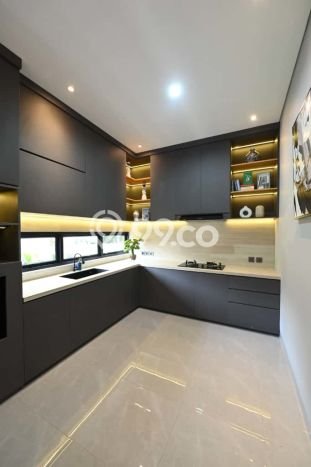 Rumah Luxury Modern Tanpa Renovasi di BSD Kencana Loka Tangerang Rumah Luxury Modern Tanpa Renovasi di BSD Kencana Loka Tangerang