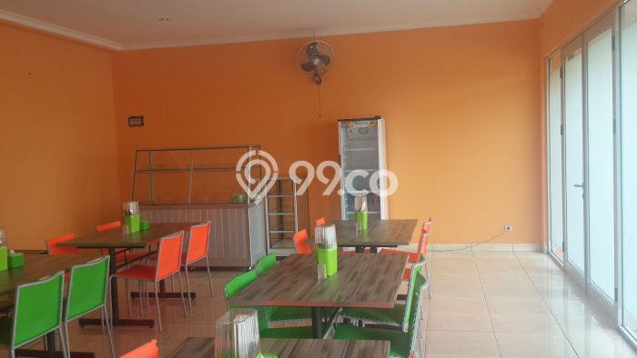LOKASI STRATEGIS! Ruko For Rent di BSD, Luas 235m², Kawasan Komersial LOKASI STRATEGIS! Ruko For Rent di BSD, Luas 235m², Kawasan Komersial