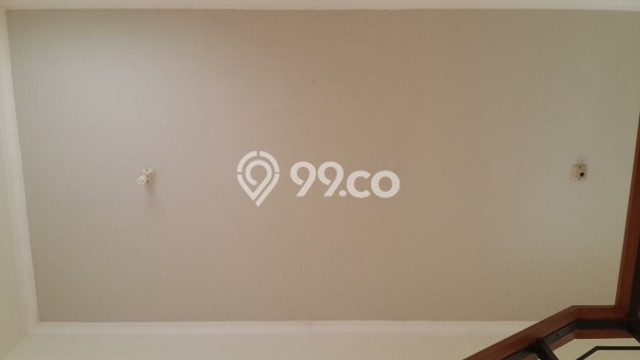 LOKASI STRATEGIS! Ruko For Rent di BSD, Luas 235m², Kawasan Komersial LOKASI STRATEGIS! Ruko For Rent di BSD, Luas 235m², Kawasan Komersial
