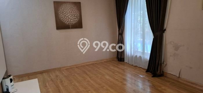 Rumah Eksklusif Siap Huni LT 471m2 di BSD, Tangerang Selatan Rumah Eksklusif Siap Huni LT 471m2 di BSD, Tangerang Selatan