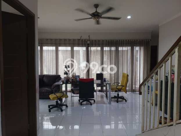Ready to Use! Premium House LT 224m2 Desain Modern di Bintaro Ready to Use! Premium House LT 224m2 Desain Modern di Bintaro