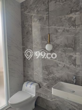Jual Rumah Luas Elegan Dengan View Cantik di Bintaro, Tangerang Selatan Jual Rumah Luas Elegan Dengan View Cantik di Bintaro, Tangerang Selatan