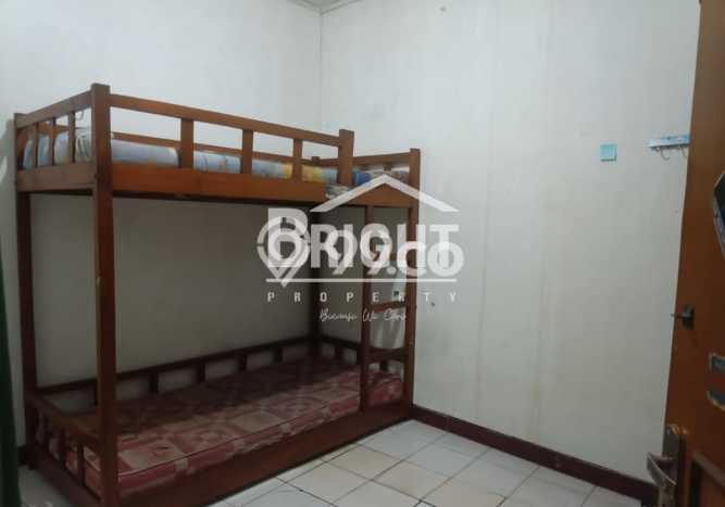 For Sale Rumah 6 Kamar Lokasi Ideal Nyaman dan Strategis di Ciputat Timur For Sale Rumah 6 Kamar Lokasi Ideal Nyaman dan Strategis di Ciputat Timur