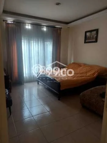 Rumah Luxury Modern Tanpa Renovasi di Sektor 9-Bintaro Tangerang Selatan Rumah Luxury Modern Tanpa Renovasi di Sektor 9-Bintaro Tangerang Selatan