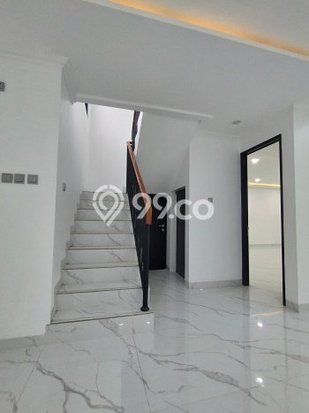 For Sale! Luxury House LT 180m2 Desain Elegan di Bintaro For Sale! Luxury House LT 180m2 Desain Elegan di Bintaro