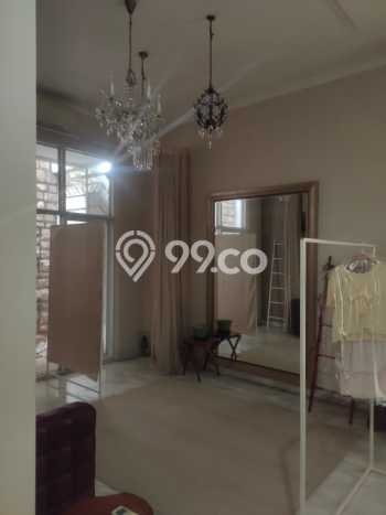 Rumah Luxury di Jakarta Selatan Strategis Kondisi Baik Rumah Luxury di Jakarta Selatan Strategis Kondisi Baik