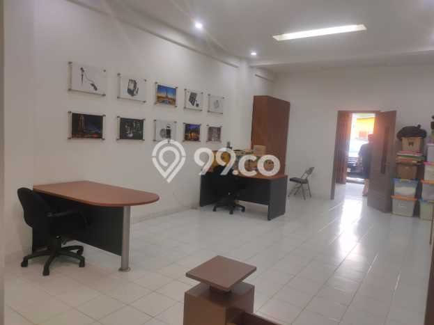 FOR RENT! Kantor di Joglo Cocok untuk Bisnis 600m2 FOR RENT! Kantor di Joglo Cocok untuk Bisnis 600m2