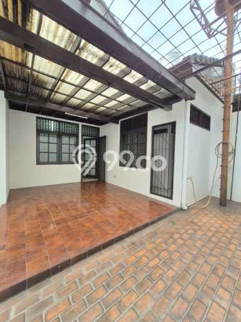 Jual Rumah Mewah Megah Dengan View Cantik di Sektor 2 - Bintaro, Jakarta Selatan Jual Rumah Mewah Megah Dengan View Cantik di Sektor 2 - Bintaro, Jakarta Selatan