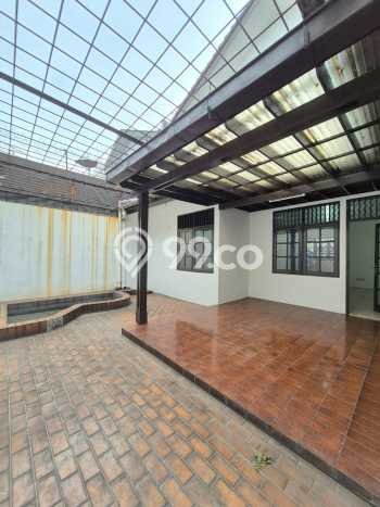 Jual Rumah Mewah Megah Dengan View Cantik di Sektor 2 - Bintaro, Jakarta Selatan Jual Rumah Mewah Megah Dengan View Cantik di Sektor 2 - Bintaro, Jakarta Selatan