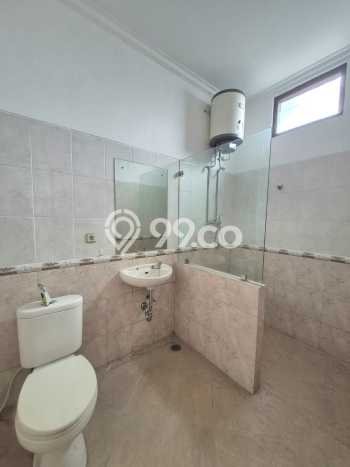 Jual Rumah Mewah Megah Dengan View Cantik di Sektor 2 - Bintaro, Jakarta Selatan Jual Rumah Mewah Megah Dengan View Cantik di Sektor 2 - Bintaro, Jakarta Selatan