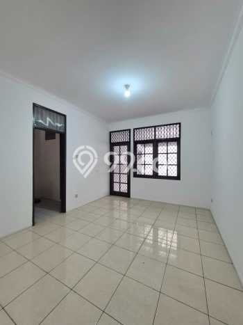 Jual Rumah Mewah Megah Dengan View Cantik di Sektor 2 - Bintaro, Jakarta Selatan Jual Rumah Mewah Megah Dengan View Cantik di Sektor 2 - Bintaro, Jakarta Selatan