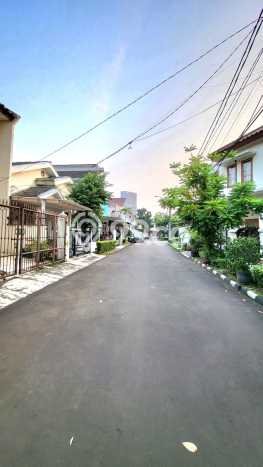 Dijual Rumah Minimalis Bagus Punya 3 KT di Pondok Aren Tangerang Selatan SHM Dijual Rumah Minimalis Bagus Punya 3 KT di Pondok Aren Tangerang Selatan SHM