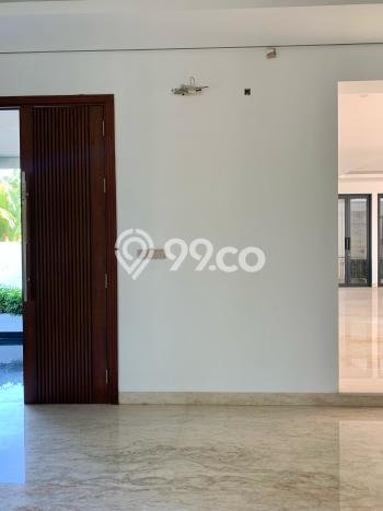 Hot Offer Hunian Premium Ideal dan Luas di Kebayoran Lama, Jakarta Selatan Hot Offer Hunian Premium Ideal dan Luas di Kebayoran Lama, Jakarta Selatan
