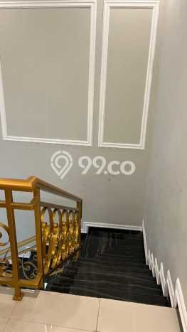 Hot Offer Hunian Premium Ideal dan Luas di Ciputat Timur, Tangerang Selatan Hot Offer Hunian Premium Ideal dan Luas di Ciputat Timur, Tangerang Selatan