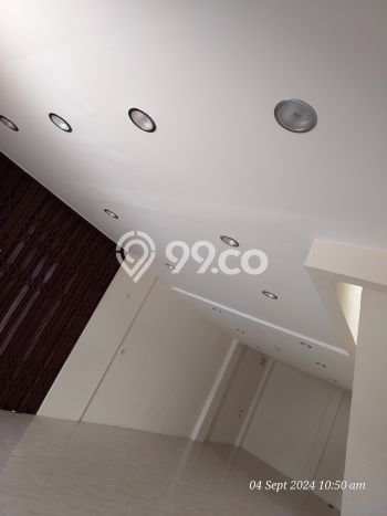 Unit Ruko Dijual di Tangerang Selatan LT 78m2 & LB 112m2 Unit Ruko Dijual di Tangerang Selatan LT 78m2 & LB 112m2
