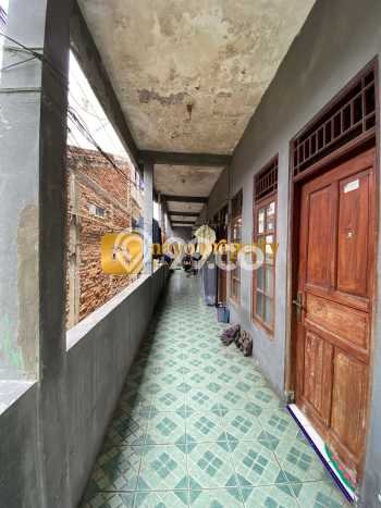 Dijual Kost Strategis di Kramat Jati, Jakarta Timur 10 KT, 10 KM, Luas Bangunan 300m2 Dijual Kost Strategis di Kramat Jati, Jakarta Timur 10 KT, 10 KM, Luas Bangunan 300m2