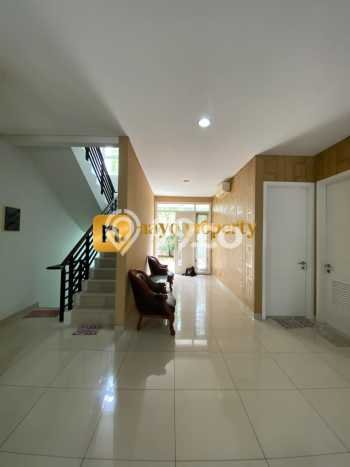 Hunian Mewah Siap Huni LT 120m2 di Kelapa Gading, Jakarta Utara Hunian Mewah Siap Huni LT 120m2 di Kelapa Gading, Jakarta Utara
