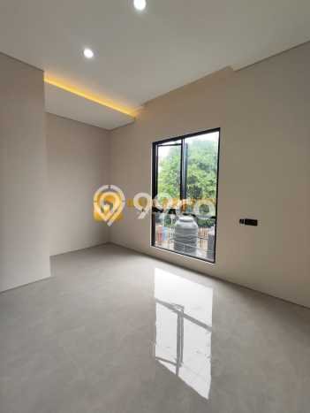 Rumah Luas Asri 3 KT Siap Huni di Pondok Gede Bekasi Rumah Luas Asri 3 KT Siap Huni di Pondok Gede Bekasi