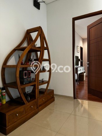 Jual Rumah Luas Elegan Dengan View Eksklusif di Lebak Bulus, Jakarta Selatan Jual Rumah Luas Elegan Dengan View Eksklusif di Lebak Bulus, Jakarta Selatan