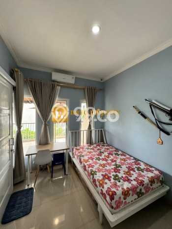 Siap Huni Rumah Mewah 4 Kamar di Jagakarsa Dekat ke Mana Saja Siap Huni Rumah Mewah 4 Kamar di Jagakarsa Dekat ke Mana Saja