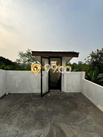 For Sale Hunian Rumah Nyaman 2 KT di Cirendeu, Jakarta Selatan For Sale Hunian Rumah Nyaman 2 KT di Cirendeu, Jakarta Selatan