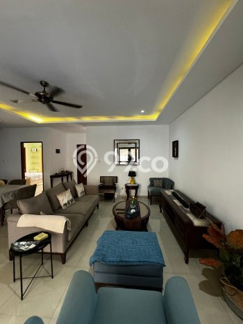 Jual Rumah Luas Elegan Dengan View Eksklusif di Lebak Bulus, Jakarta Selatan Jual Rumah Luas Elegan Dengan View Eksklusif di Lebak Bulus, Jakarta Selatan