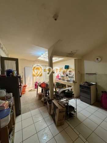 Ready to Use! Premium House LT 427m2 Desain Modern di Fatmawati Ready to Use! Premium House LT 427m2 Desain Modern di Fatmawati