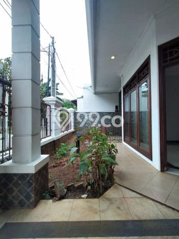 Rumah Modern 5 Kamar LT 180m2 di Jatiwaringin Rumah Modern 5 Kamar LT 180m2 di Jatiwaringin