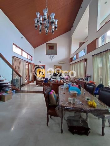 Rumah Mewah LB 700m2 Siap Pakai Desain Elegan di Lebak Bulus, Jakarta Selatan Rumah Mewah LB 700m2 Siap Pakai Desain Elegan di Lebak Bulus, Jakarta Selatan