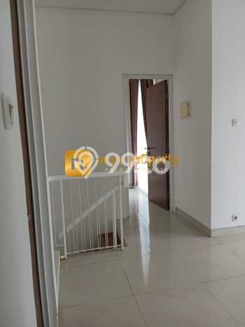 Hunian Nyaman Asri 4 KT Siap Huni di Bintaro Tangerang Selatan Hunian Nyaman Asri 4 KT Siap Huni di Bintaro Tangerang Selatan