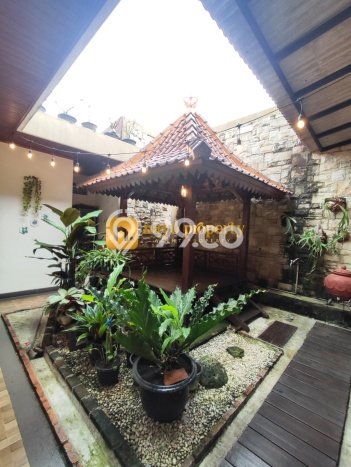 Dijual Rumah Premium dengan Fasilitas Sekitar Komplit di Cipayung, Jakarta Timur Dijual Rumah Premium dengan Fasilitas Sekitar Komplit di Cipayung, Jakarta Timur