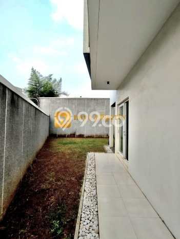 Rumah Luxury Modern Tanpa Renovasi di Lebak Bulus Jakarta Selatan Rumah Luxury Modern Tanpa Renovasi di Lebak Bulus Jakarta Selatan