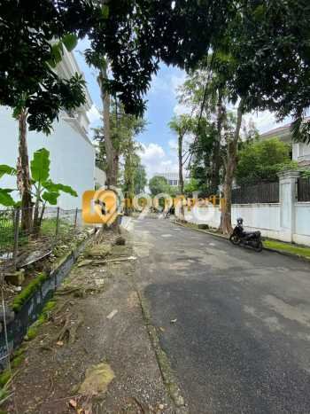 Tanah Siap Bangun Dijual di Jakarta Selatan Punya Luas 550m2 Tanah Siap Bangun Dijual di Jakarta Selatan Punya Luas 550m2