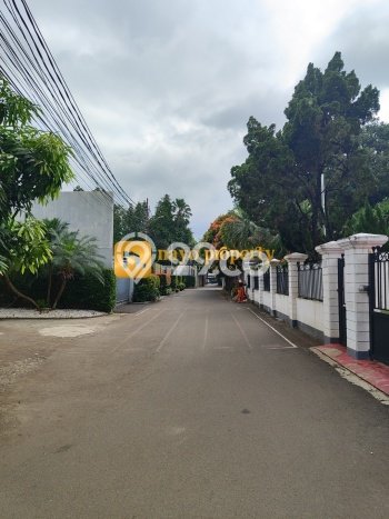 Hot Offer Hunian Mewah Ideal dan Luas di Cilandak, Jakarta Selatan Hot Offer Hunian Mewah Ideal dan Luas di Cilandak, Jakarta Selatan