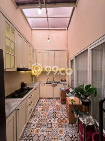 Siap Huni Rumah Mewah 4 Kamar di Jagakarsa Dekat ke Mana Saja Siap Huni Rumah Mewah 4 Kamar di Jagakarsa Dekat ke Mana Saja