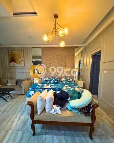 Hunian Mewah LB 602m2 Siap Pakai Desain Elegan di Condet, Jakarta Timur Hunian Mewah LB 602m2 Siap Pakai Desain Elegan di Condet, Jakarta Timur