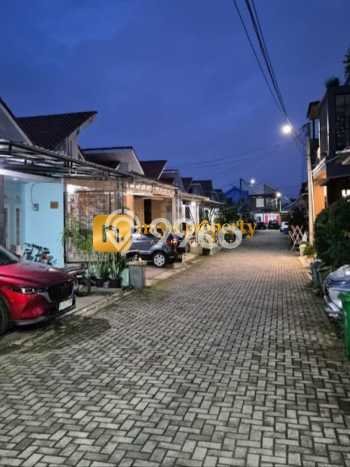 Rumah Modern 2 Kamar LT 84m2 di Cijantung Rumah Modern 2 Kamar LT 84m2 di Cijantung