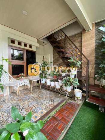 Rumah Modern 6 Kamar LT 140m2 di Cimuning Rumah Modern 6 Kamar LT 140m2 di Cimuning