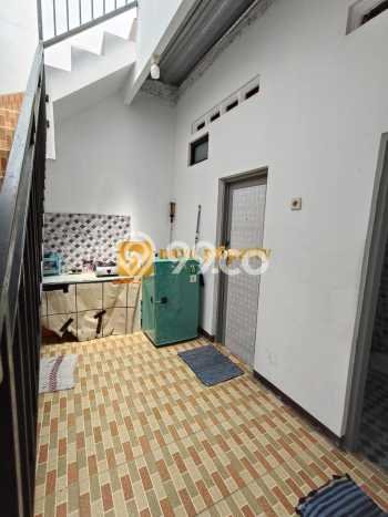 Kost Dijual di Cipinang dengan 5 KT dan Luas 126m2 Kost Dijual di Cipinang dengan 5 KT dan Luas 126m2